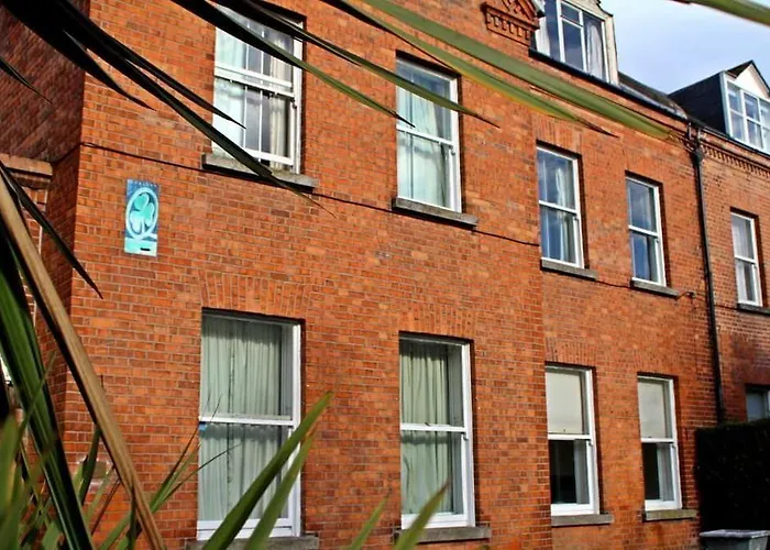 Paddy's House Guest house *